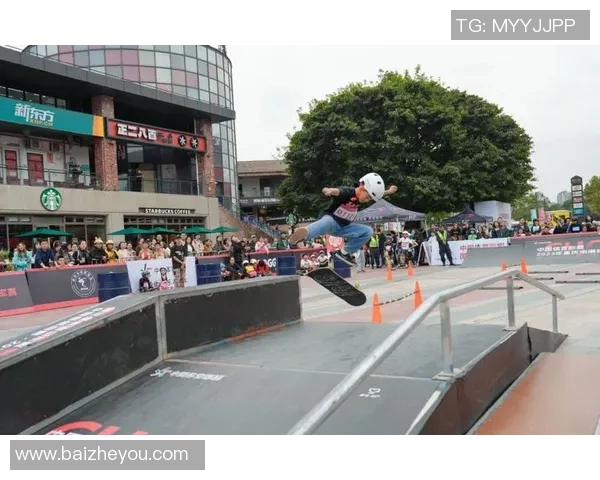 重庆滑板队在滑板节奏排名中创下新高展现青春活力与团队精神